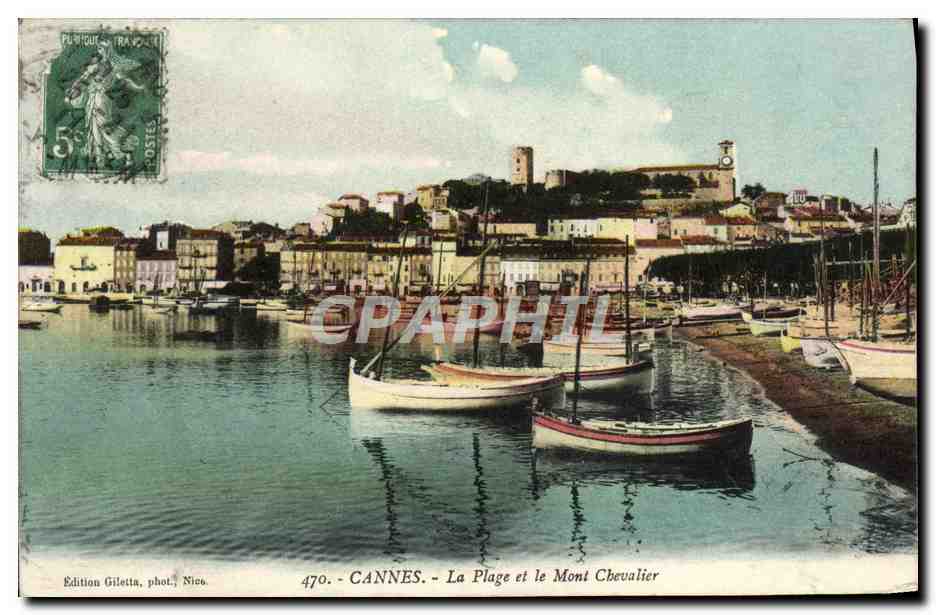 CPA Cannes La Plage et la Mont Chevalier Bateaux 