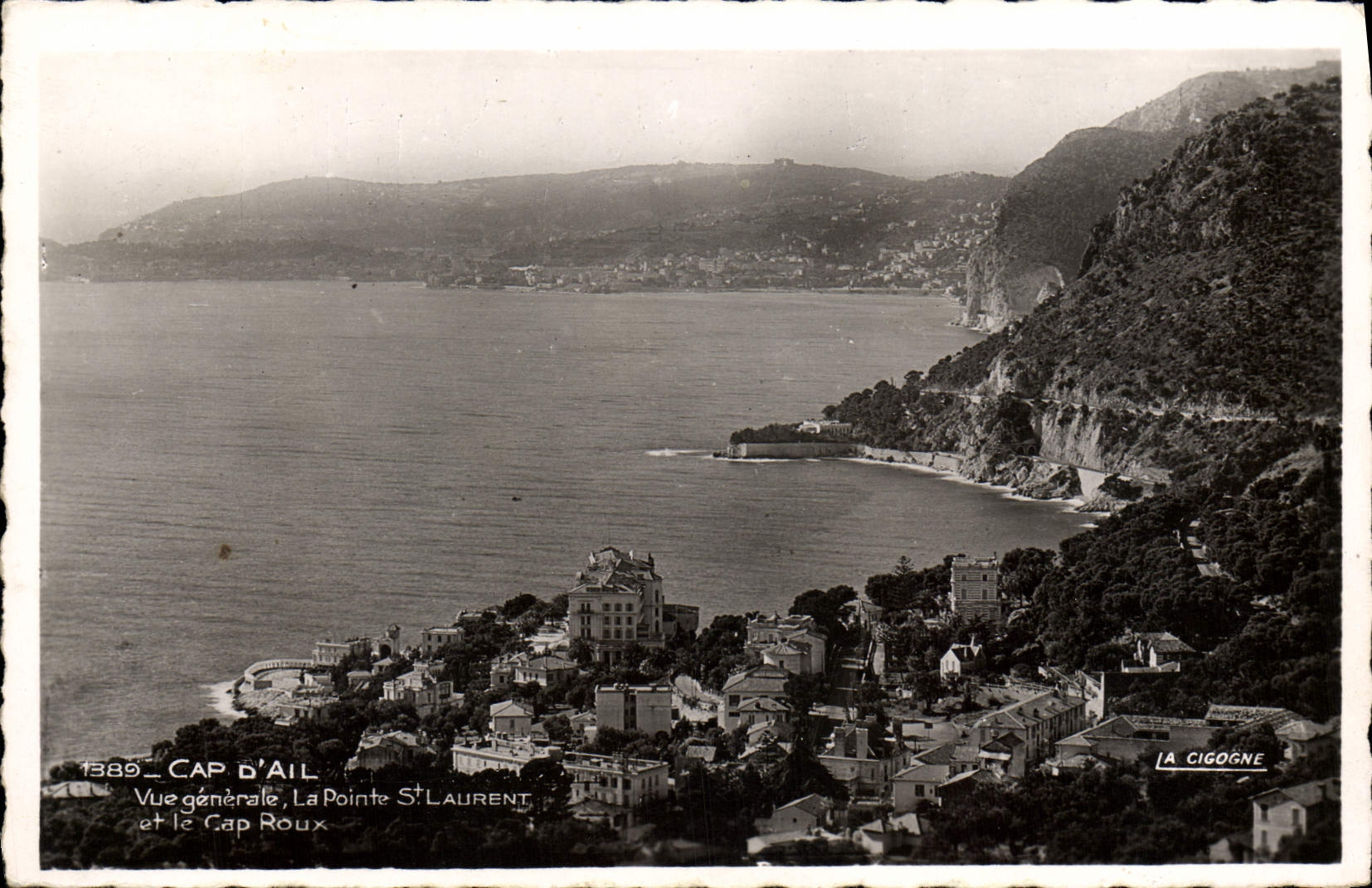 CPM Cap d'Ail Vue generale La Point St Laurent et le Cap Roux