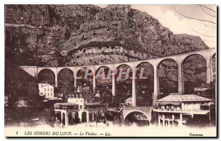 CPA Les Gorges du Loup Le Viaduc 