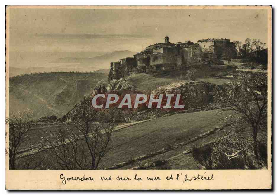 CPA Gourdon Vue sur la mer et l'Esterel