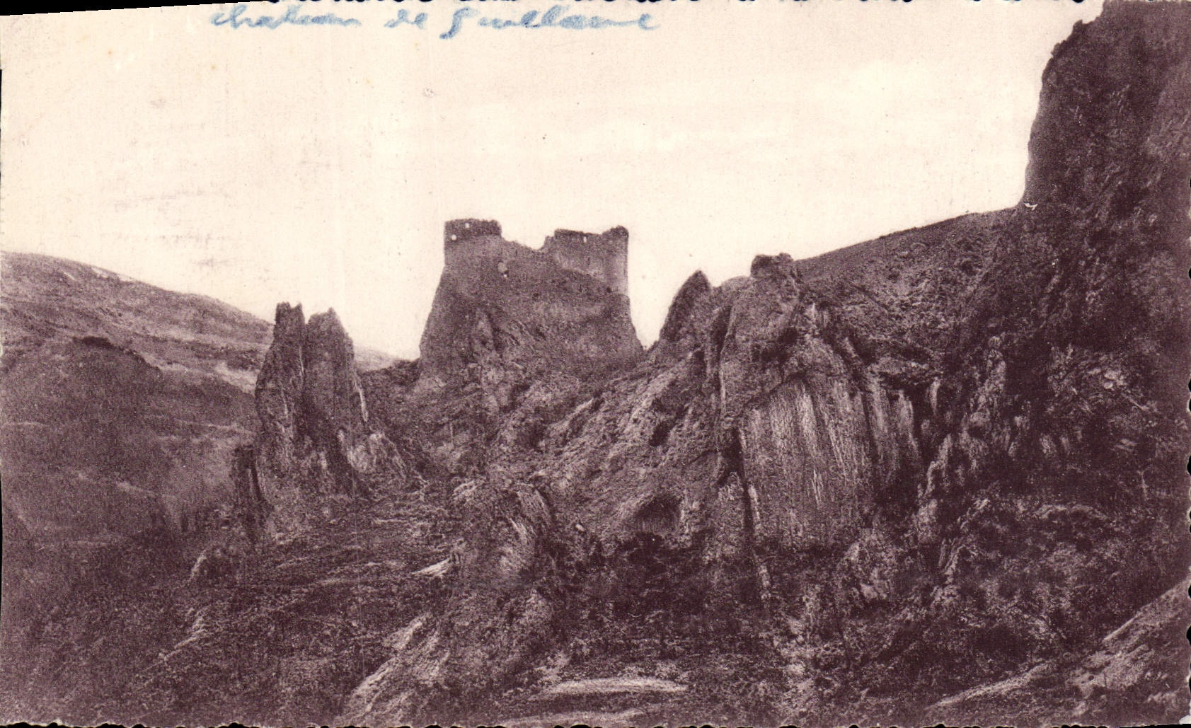 CPA Ruines du Chateau de Guillaumes 