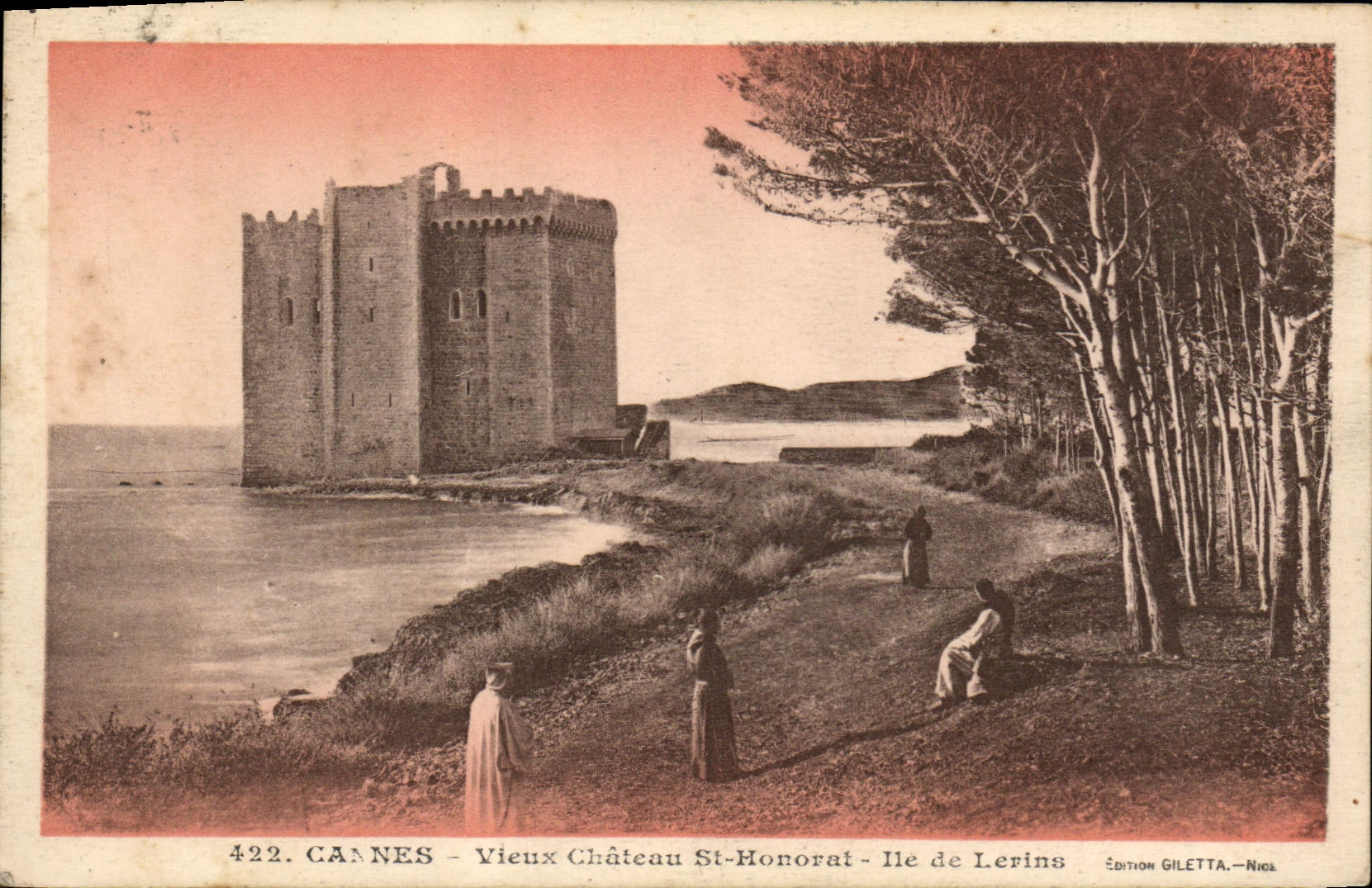 CPA Cannes Vieux Chateau St Honorat lle de Lerins 