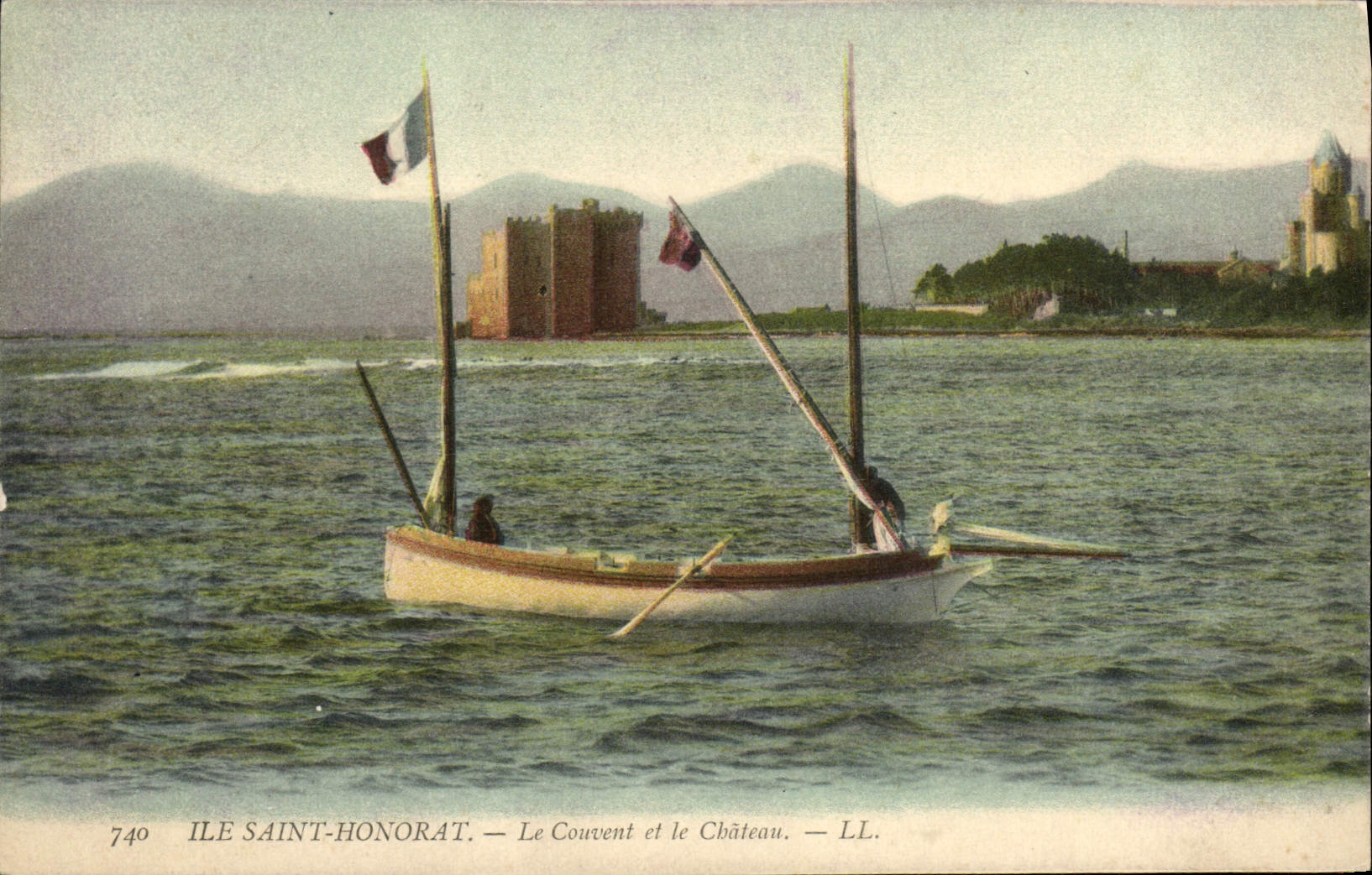 CPA lle Saint Honorat Le Couvent et le Chateau
