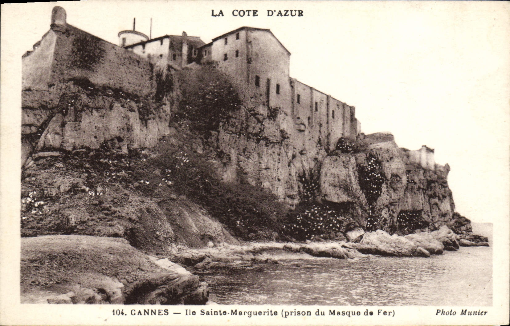 CPA Cannes lle Sainte Marguerite Prison du masque de fer