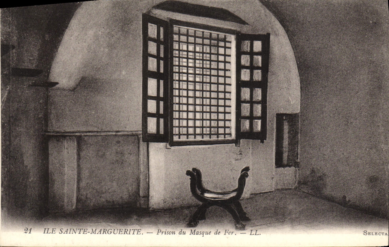 CPA lle Sainte Marguerite Prison du Masque de Fer 