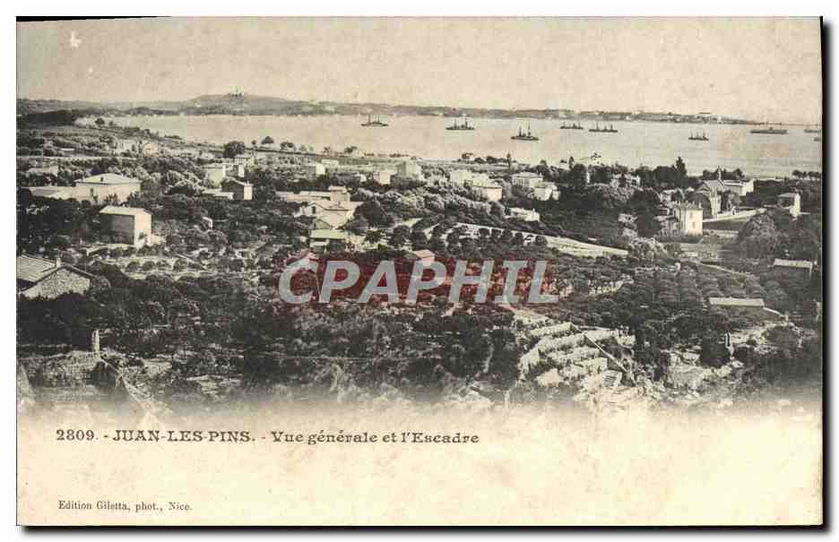 CPA Juan les Pins Vue generale et l'Escadre 