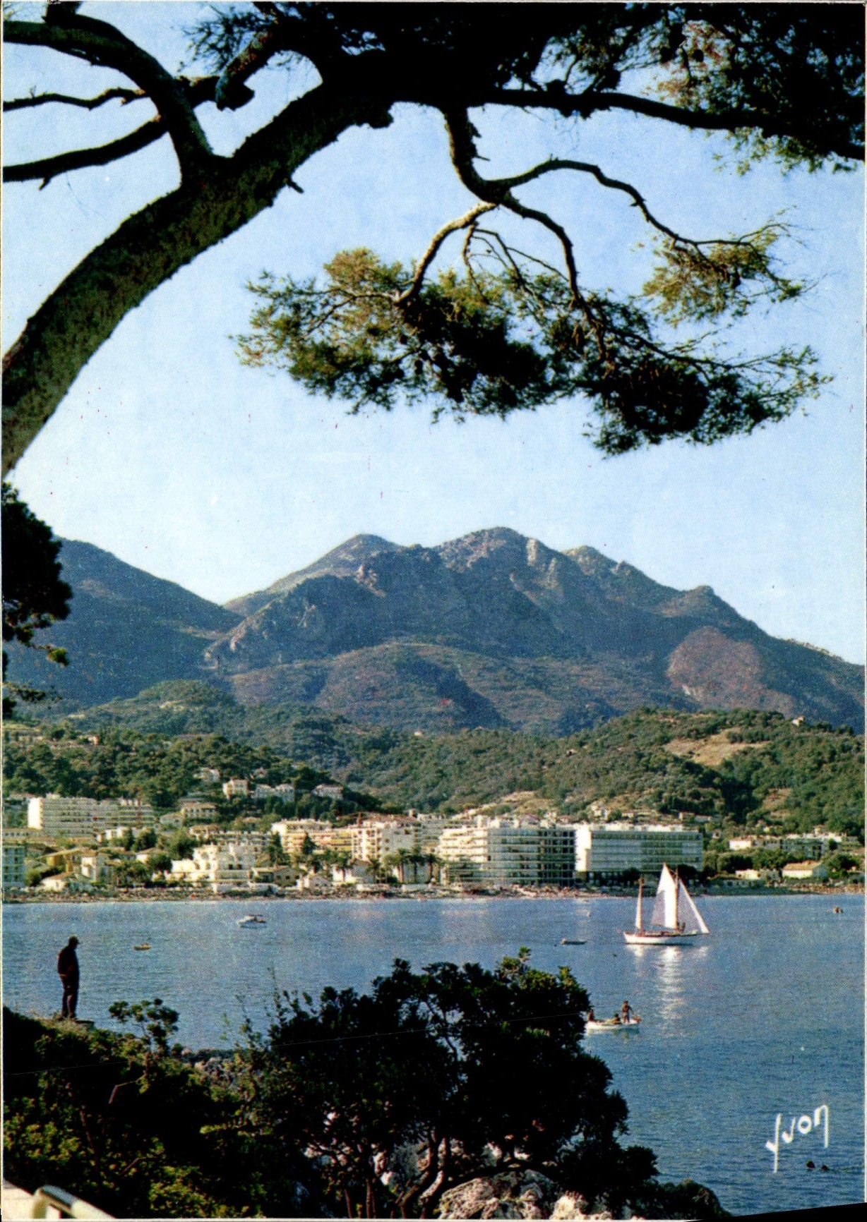 Vue du Cap Martin — Côte d'Azur — Éditions Couleurs et Lumière de France