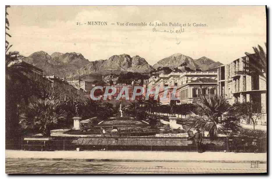 CPA Menton Vue d'ensemble du Jardin Public et le Casino