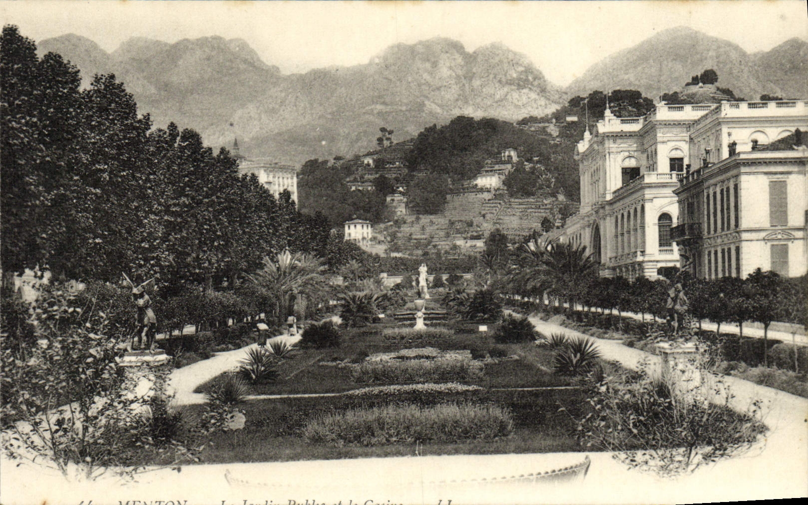 CPA Menton Le jardin public et le casino
