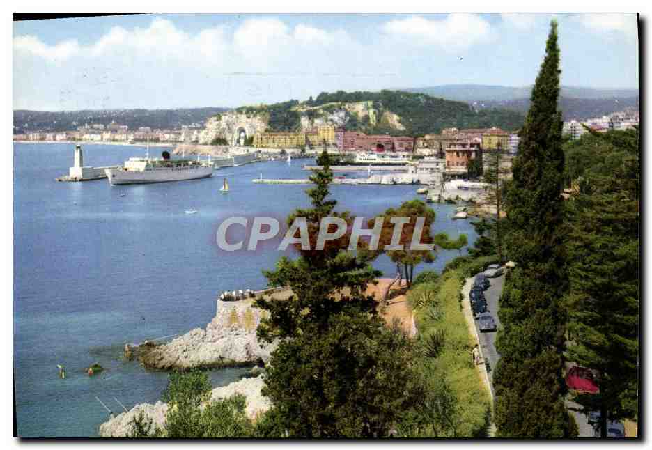 CPM Nice Cote D'Azur Le Napoleon sortant du port Bateau 