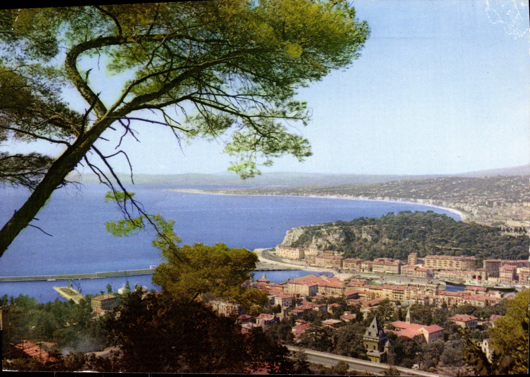 Vue générale de la Moyenne Corniche — Nice — Éditions d'Art Mortillet, n° 151