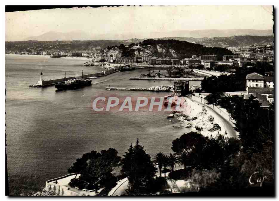 CPA Nice L'Entree Port et du Chateau