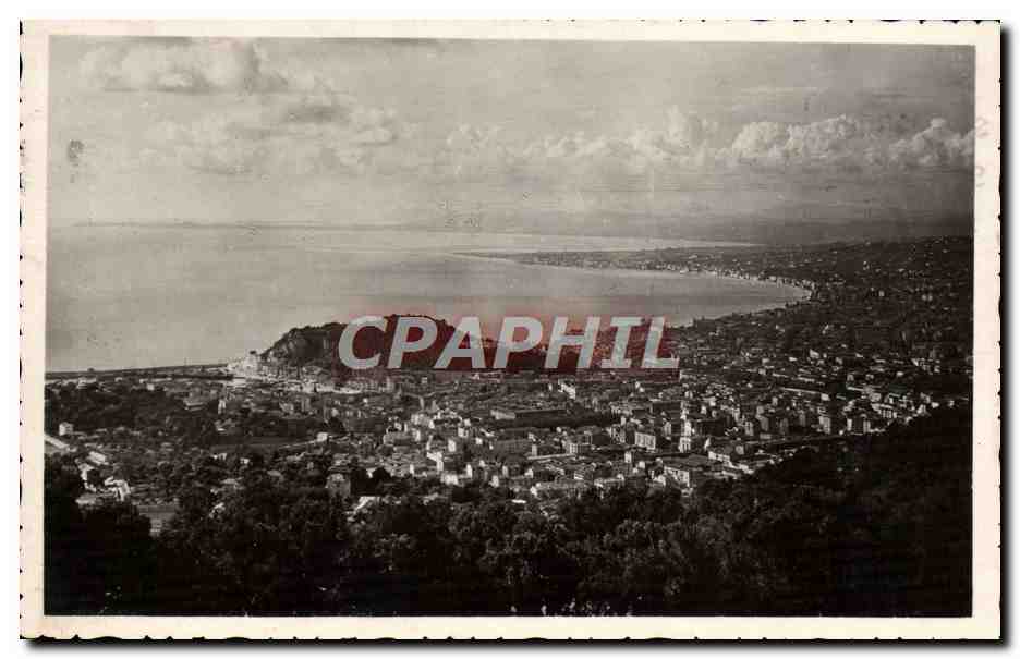 CPA Nice Vue Generale et la Baie Des Anges