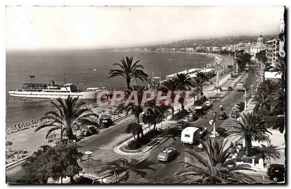 CPM Nice La promenade des Anglais et la baie des Anges
