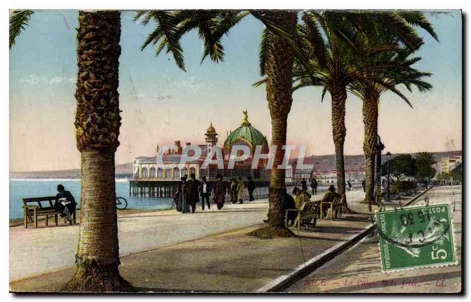 CPA Nice La Cote D'Azur Le palais et la jetee