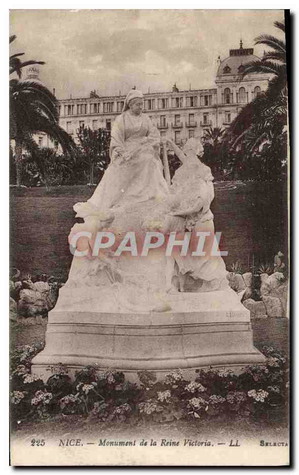 CPA Nice Monument de la Reine Victoria