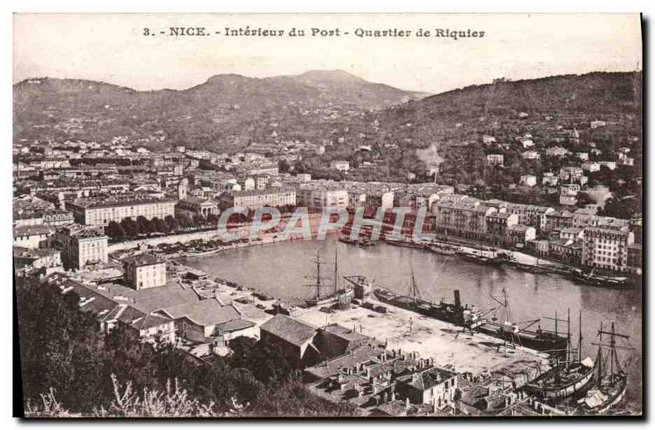 CPA Nice Interieur du Port Quartier de Riquier 
