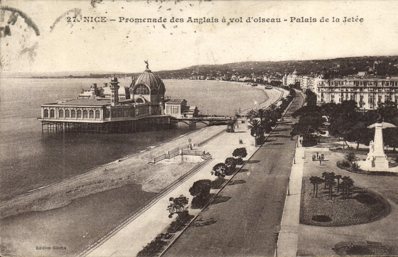 CPA Nice Promenade des Anglais a vol d'oiseau Palais de la Jetee
