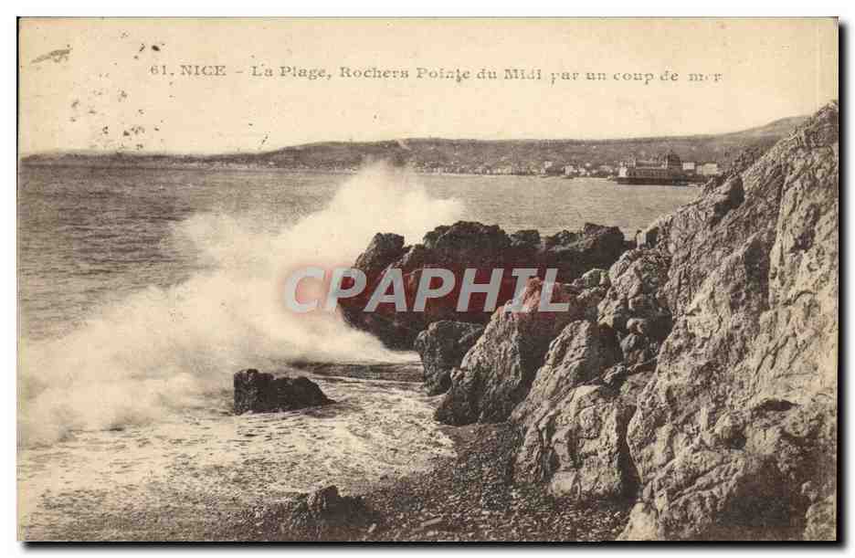 CPA Nice La Plage Rocher Pointe du Midi par un coup de Mer 