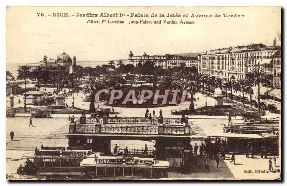 CPA Nice Jardins Albert 1er palais de la jetee et avenued e VErdun Tramway 