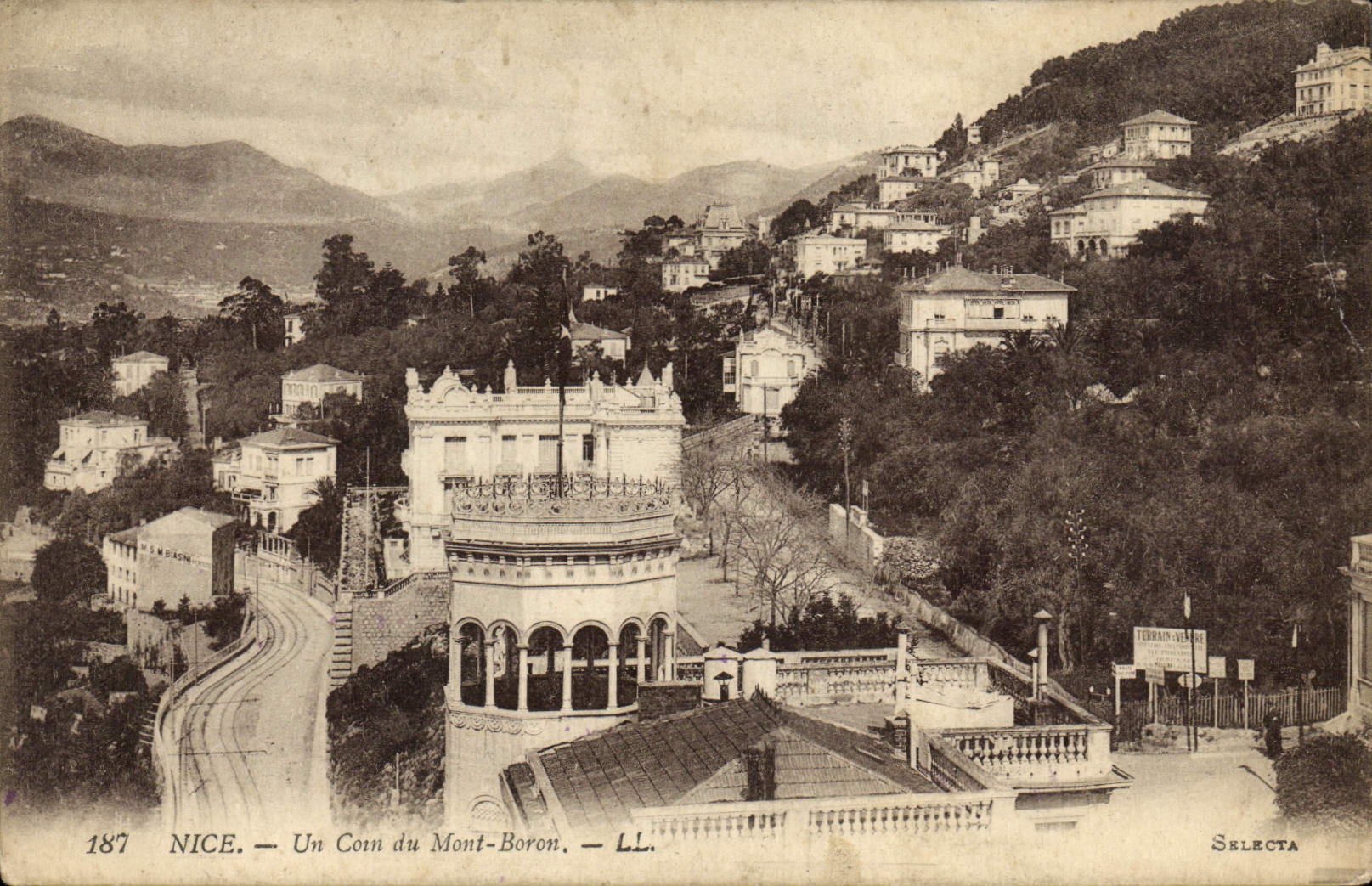 CPA Nice Un Coin du Mont Boron 