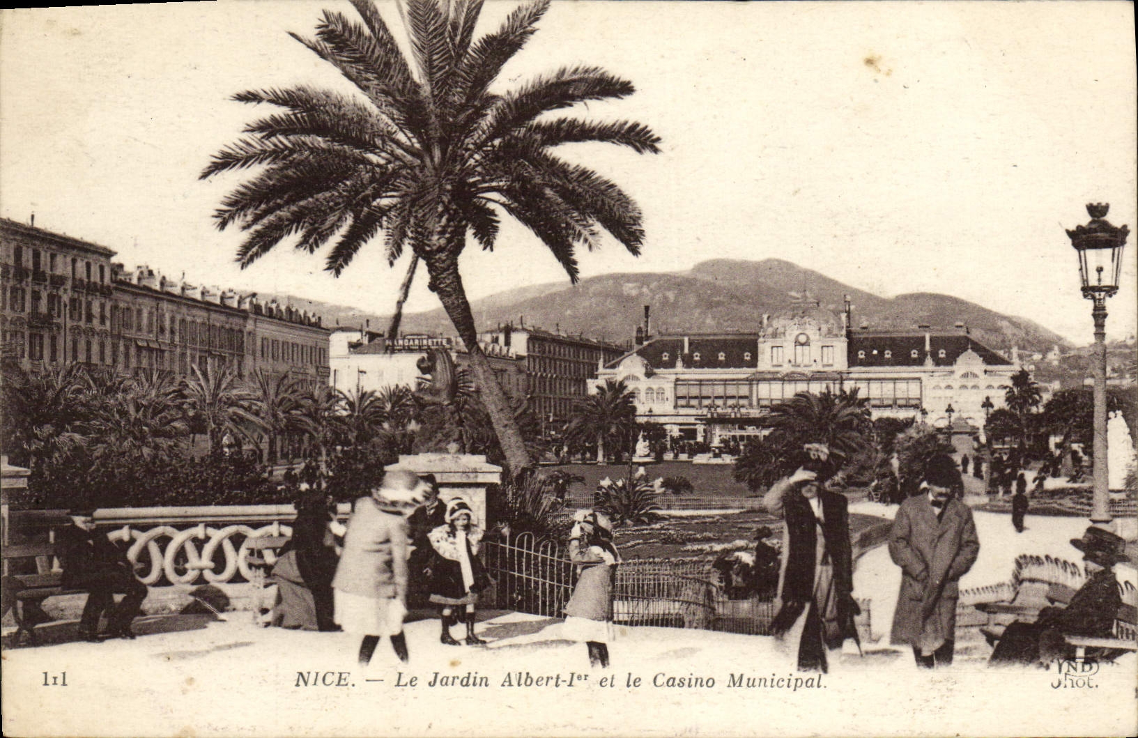 CPA Nice Le Jardin Albert 1er le Casino Municipal 