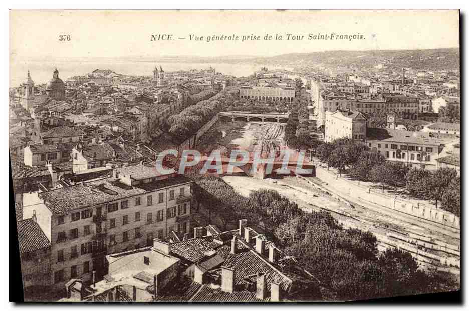 CPA Nice Vue generale prise de la Tour Saint Francois 