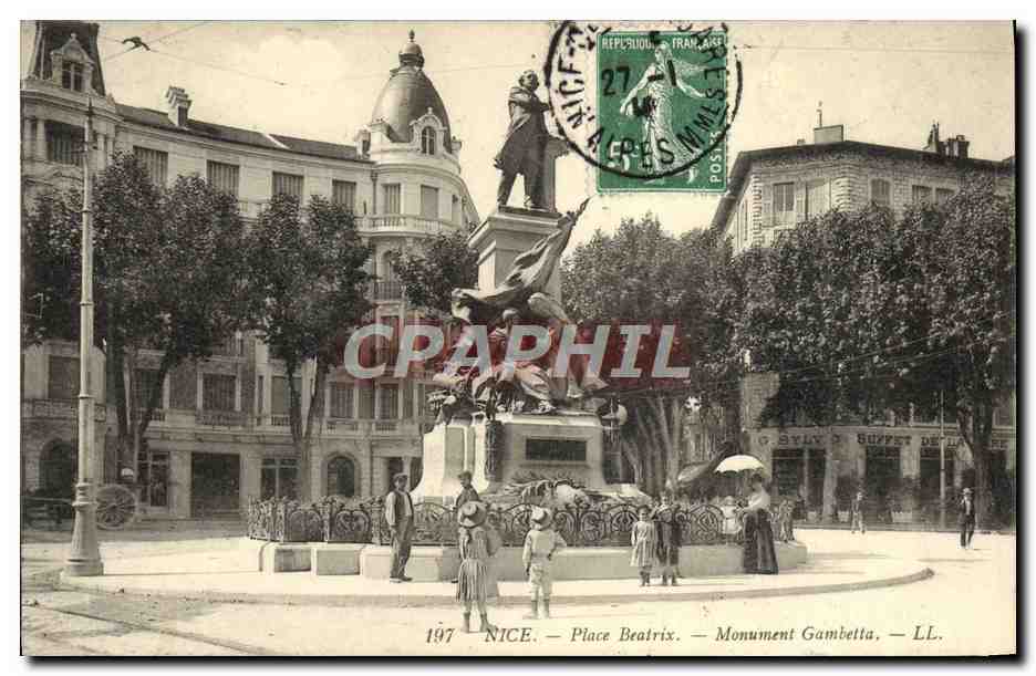 CPA Nice Place Beatrix Monument Gambetta 