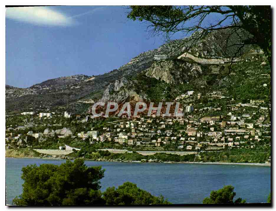 CPM Roquebrune Cap Martin Vue generale et l'hotel Restaurant Vistaero