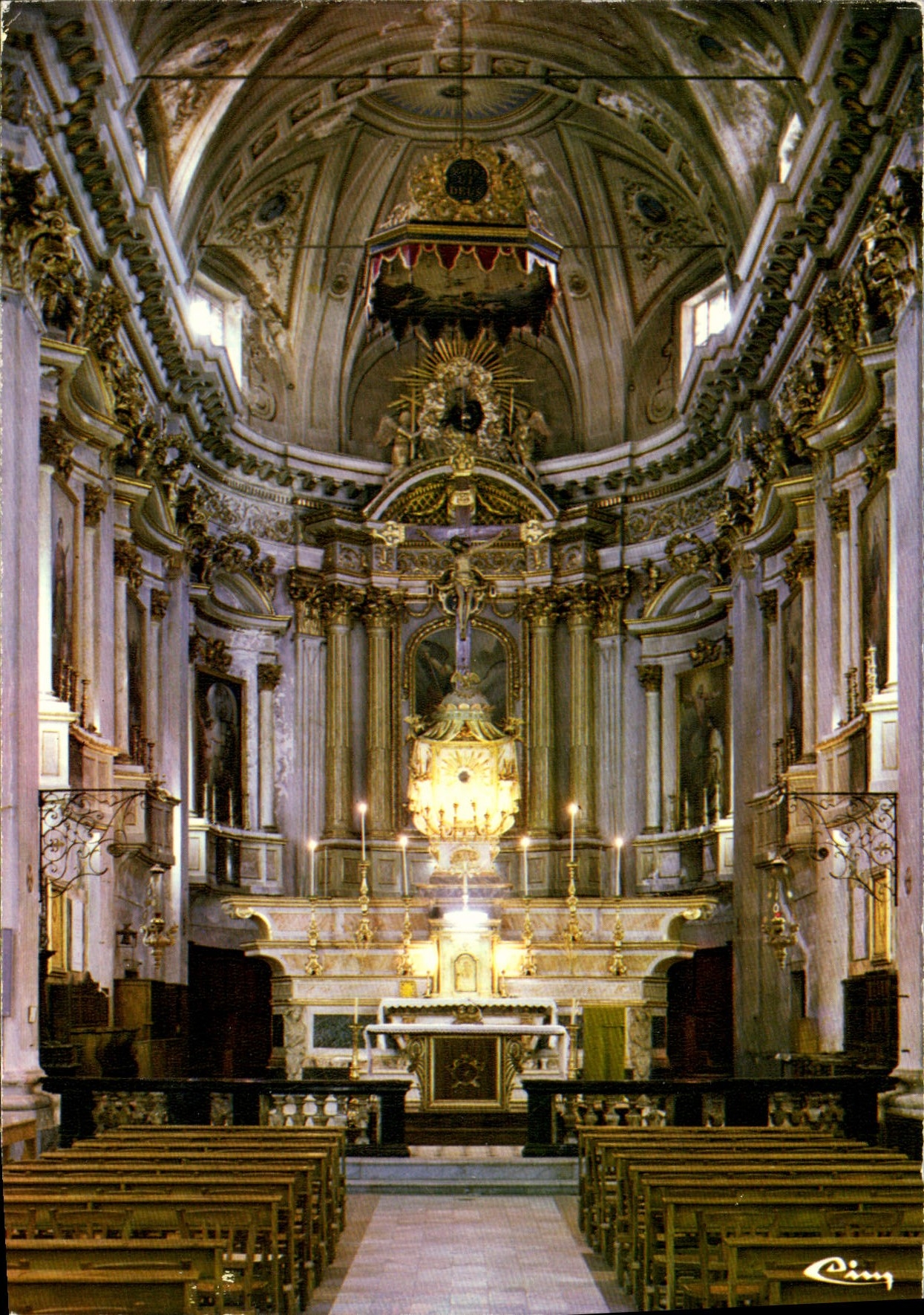 Sospel (Alpes-Mar.) — Innenansicht der Kirche Saint-Michel, Flamboyant-Stil — Cambier Imprimeur Mâcon