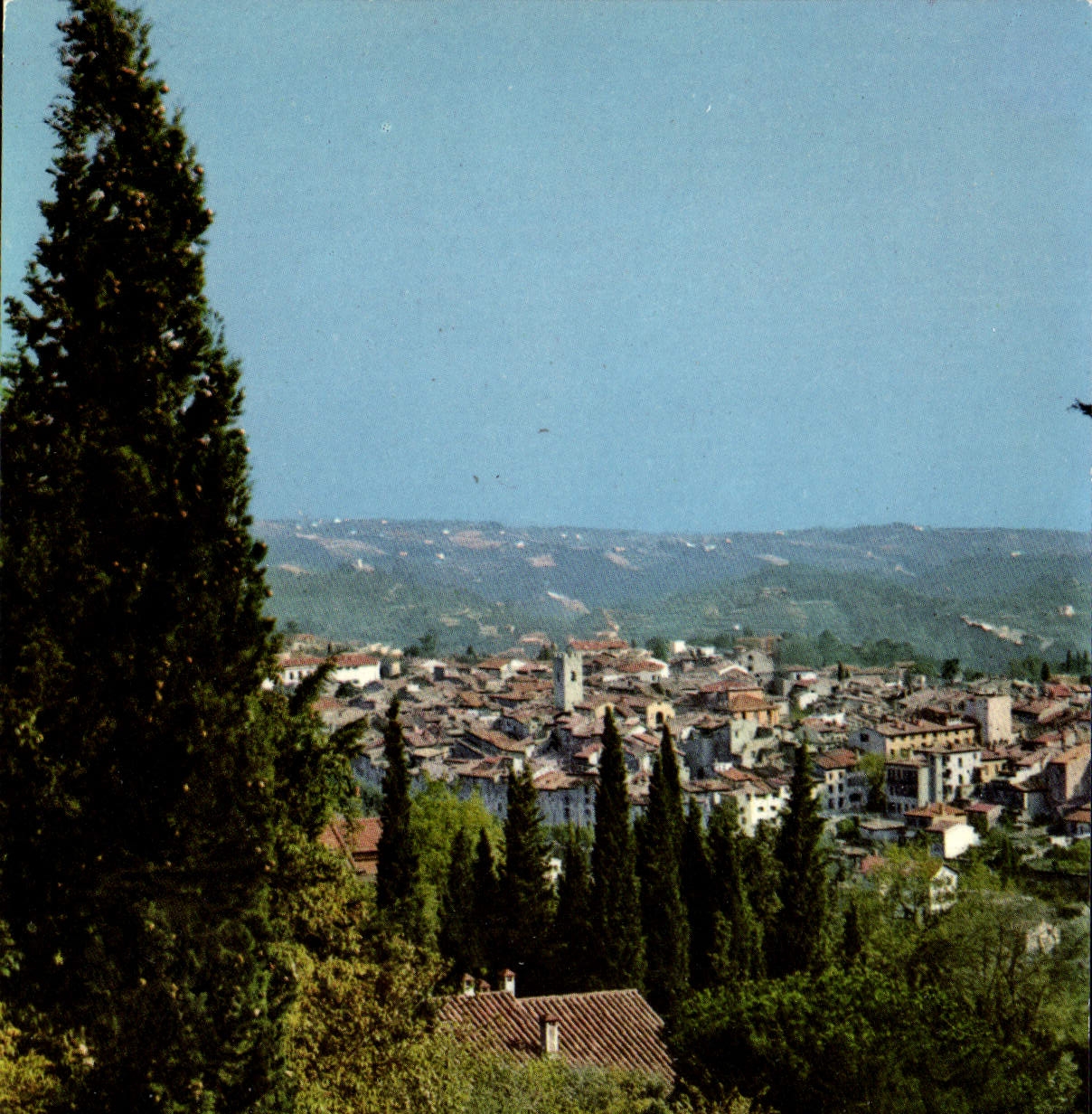 Vence — Vue générale — Editions S.E.P.T. - 3 Boulevards Garibaldi, Nice