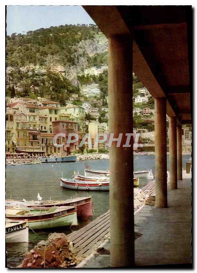 Villefranche-sur-Mer — vue du Quai Courbet — éditeur Céfade, n° 722