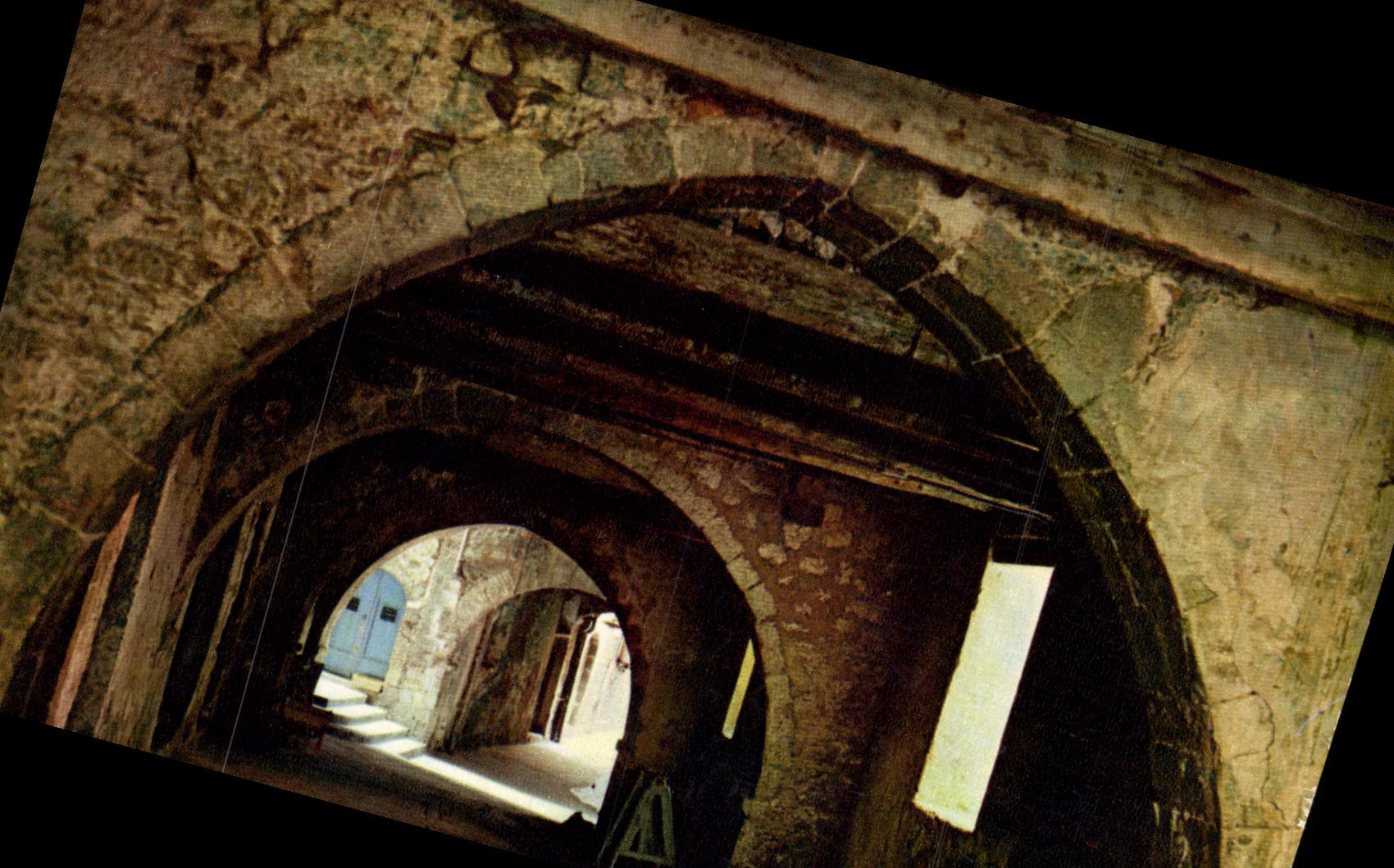 La Chapelle Saint Pierre — Dunkle Straße — Villefranche-sur-Mer (A.M.) - Vorderseite