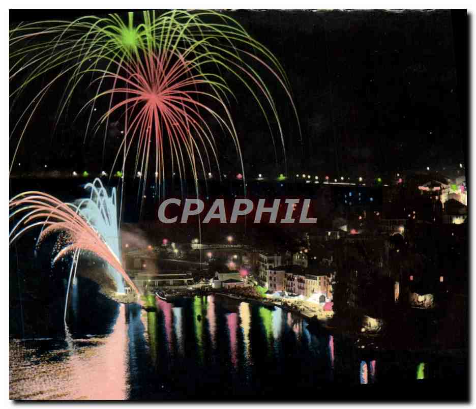 Feux d'artifice et illuminations sur la ville et les quais — Côte d'Azur, Villefranche-sur-Mer — Éditions S.E.P.T. - 33, rue Gorbella - Nice