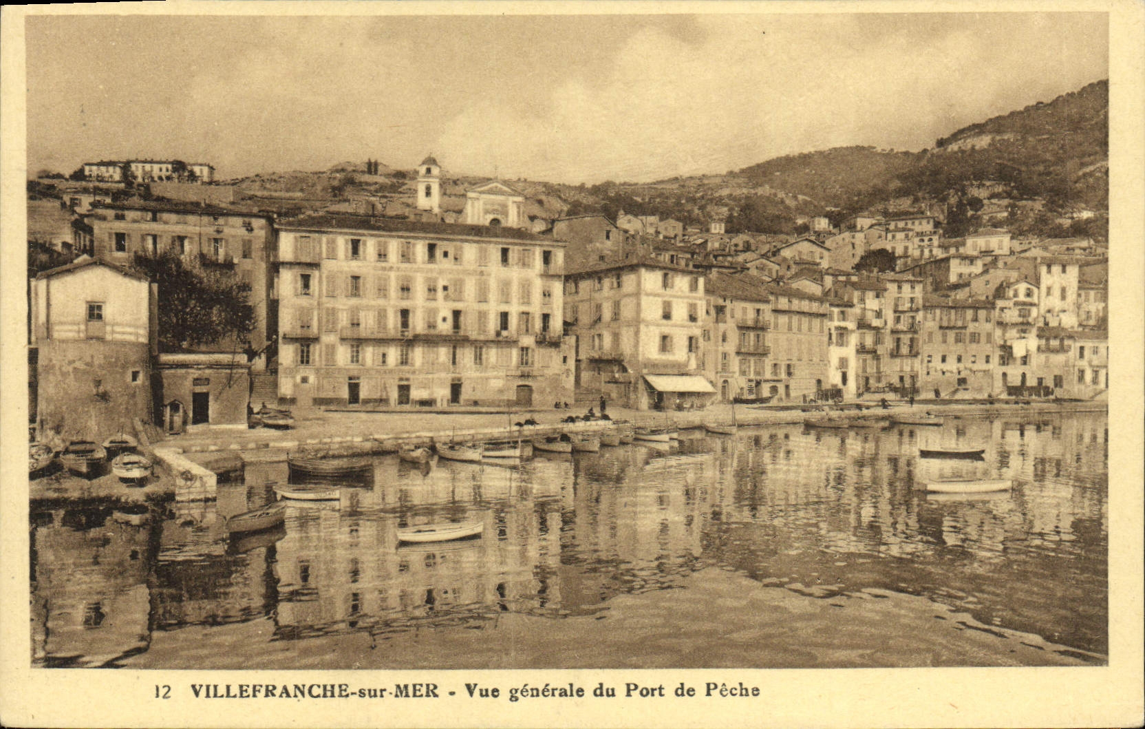 CPA Villefranche Sur Mer Vue Generale Du Port De Peche