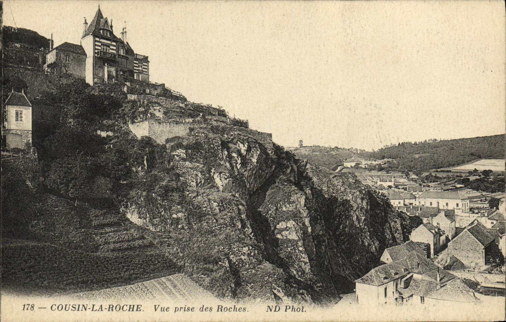 CPA Cousin La Roche Vue Prise des Roches