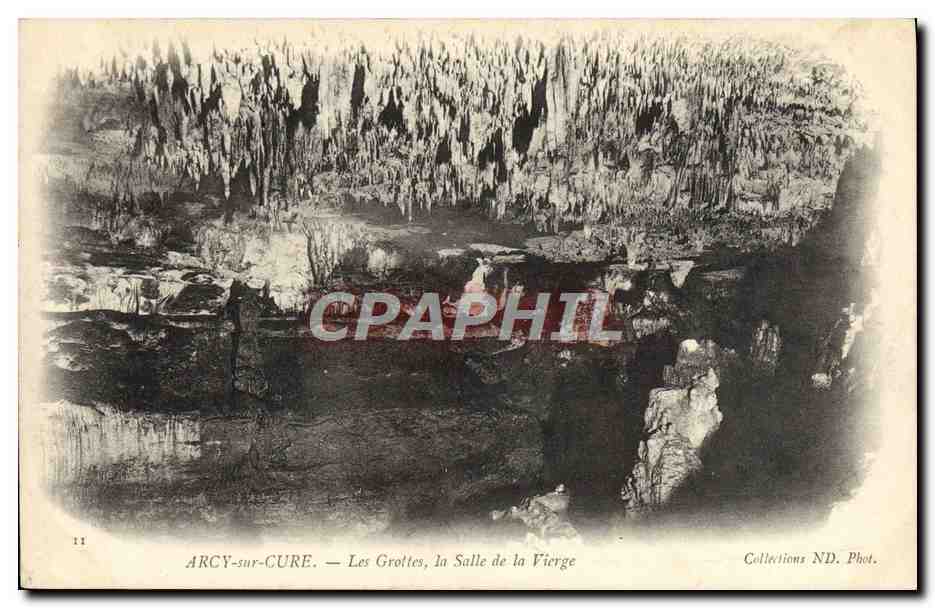 CPA Arcy Sur Cury Les Grottes la Salle De La Vierge