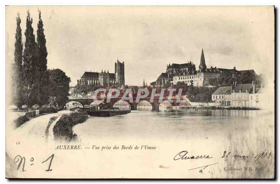 CPA Auxerre Vue Prise des Bords de L'Yonne