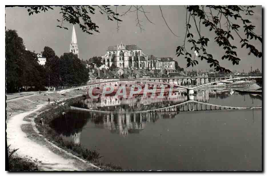 CPM Auxerre L'Yonne Vue Generale
