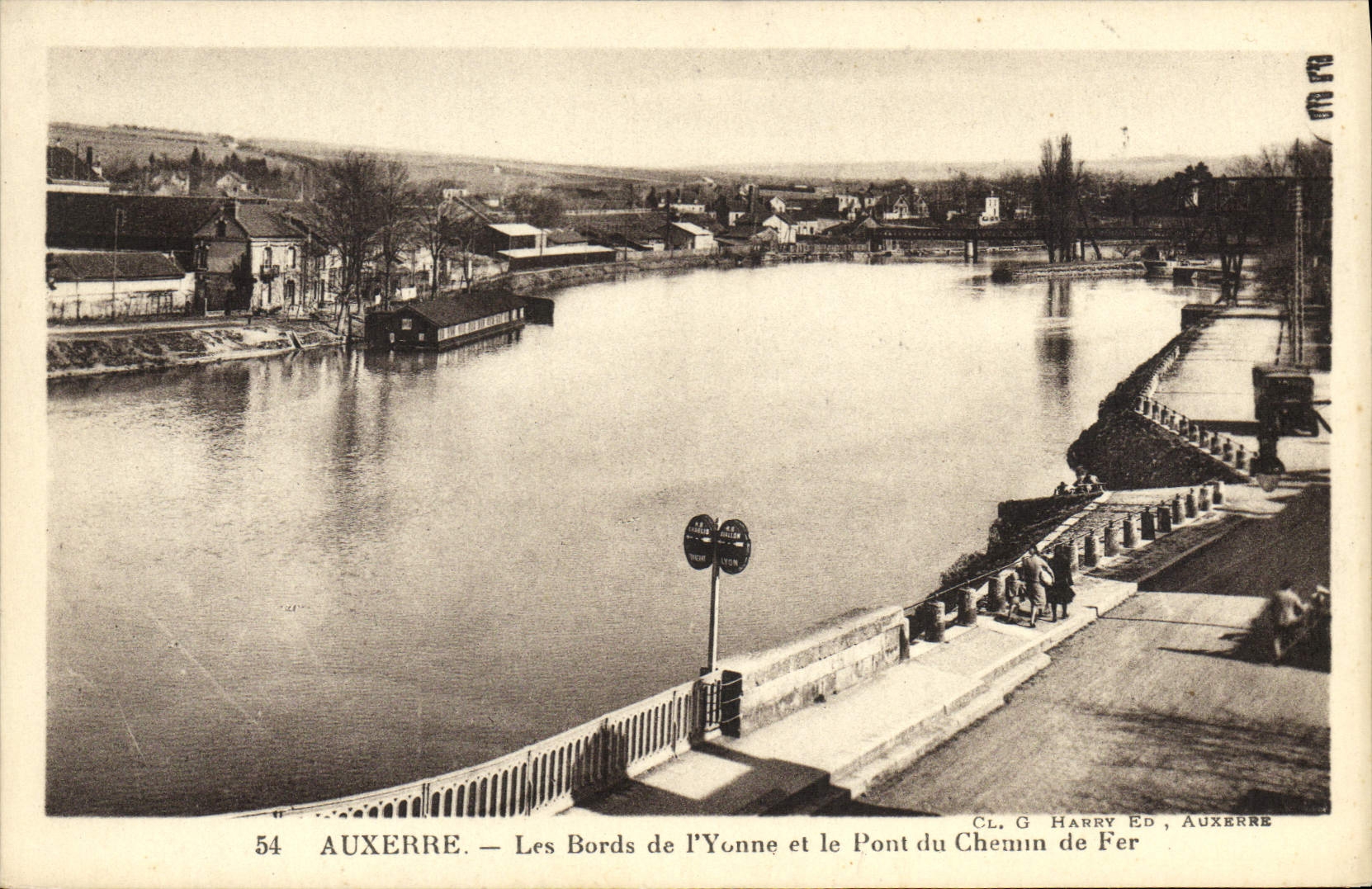 Auxerre — Les Bords de l'Yonne et le Pont du Chemin de Fer — CL. G. Harry Ed, Auxerre