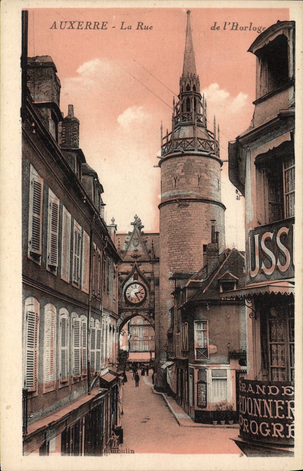 Auxerre - La Rue de l'Horloge — éditeur Moulin, n° de série 89