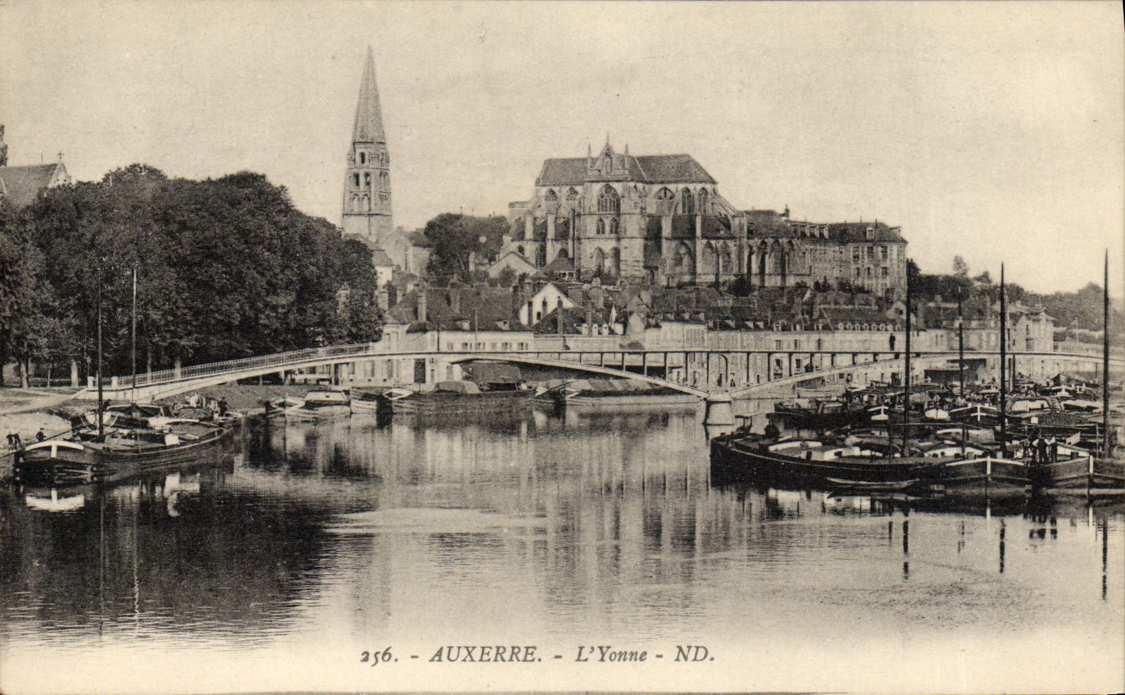 Auxerre - L'Yonne - ND. - 256. - Auxerre - L'Yonne - ND.