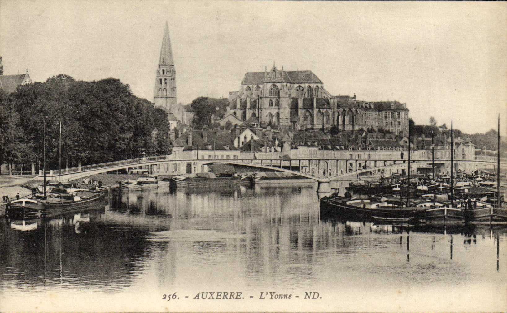 Auxerre - L'Yonne - ND. - 256. - AUXERRE. - L'Yonne - ND.