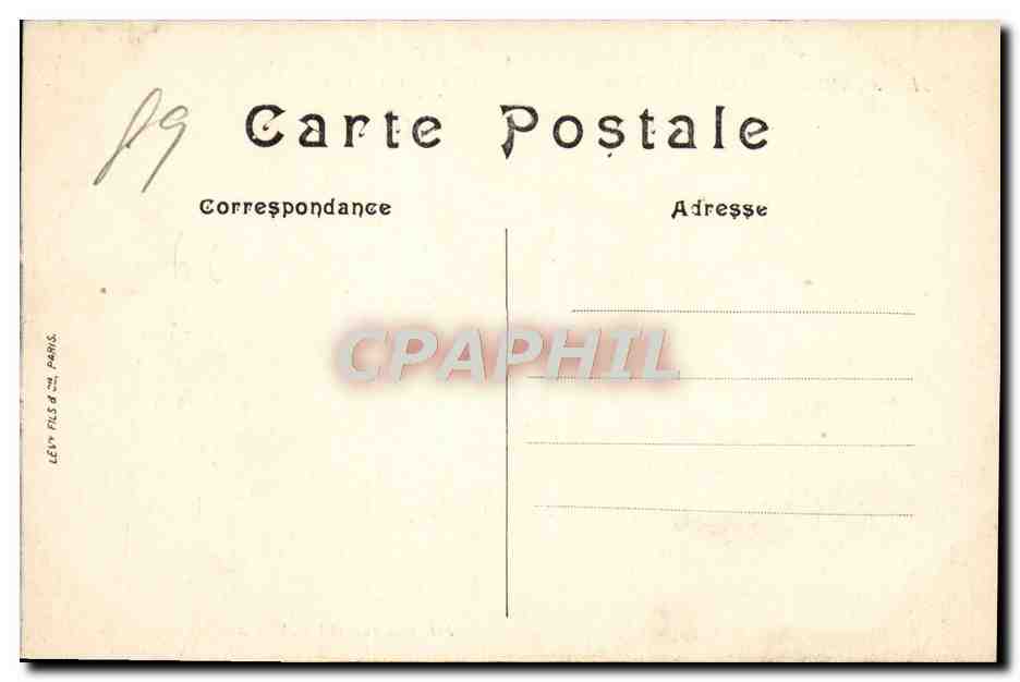 CPA Auxerre Vue Prise Saint Pierre Cote de l'horloge — Verso