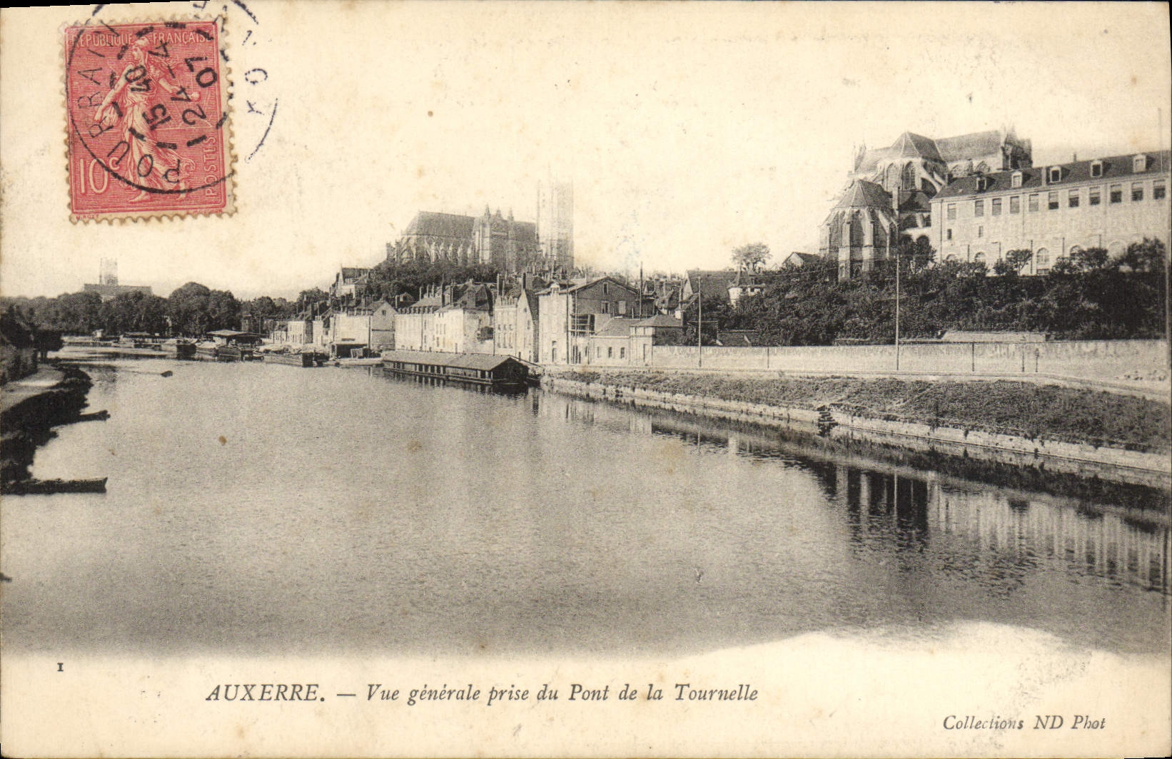 CPA Auxerre Vue Generale Prise du Pont de La Tournelle