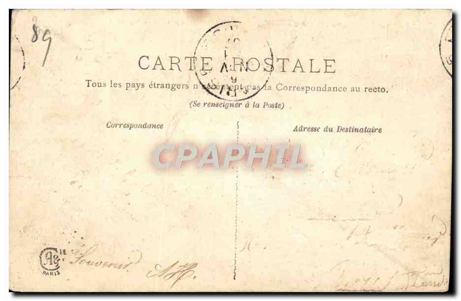CPA Auxerre Le Marche Couvert — Verso