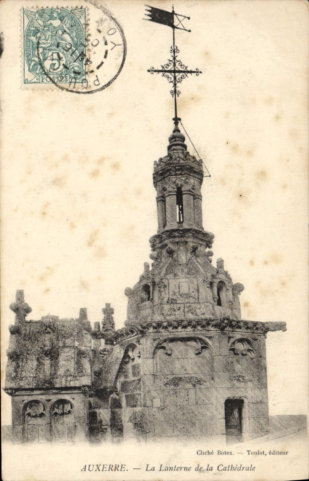 CPA Auxerre La Lanterne De La Cathedrale