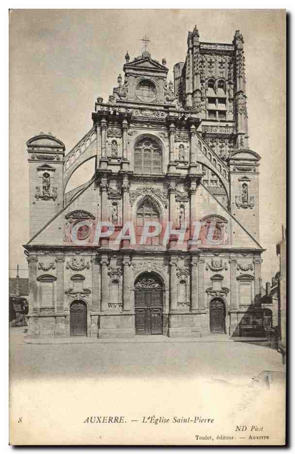 CPA Auxerre L'Eglise Saint Pierre