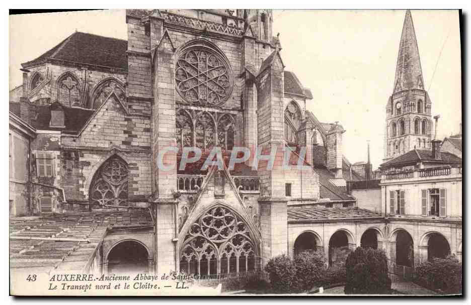 CPA Auxerre Ancienne Abbaye de Saint Germain Le transept nord et le cloitre