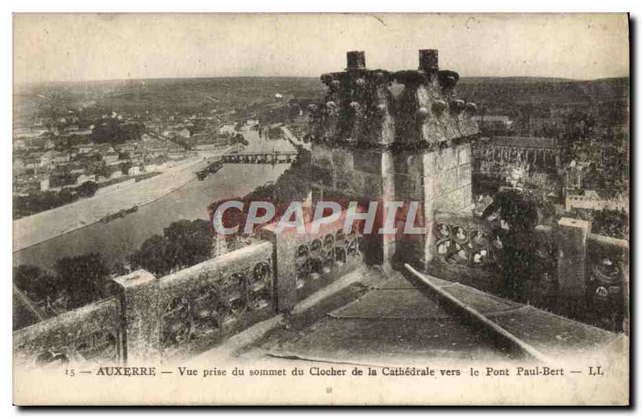 CPA Auxerre Vue Prise du Sommet du Clocher de la Cathedrale vers le pont Paul Bert